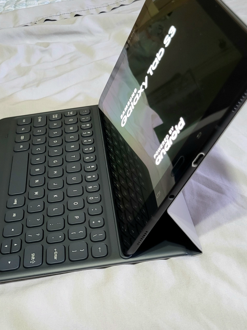 Samsung Galaxy Tab S3 with Grey Keyboard Cover